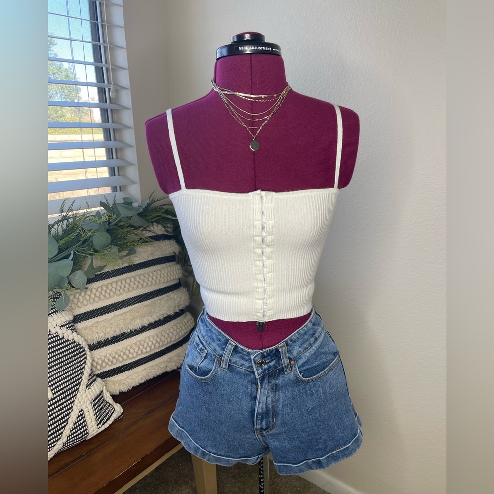 🚨 SALE Kendall & Kylie Tank Top